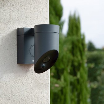 somfy-outdoor-camera-black